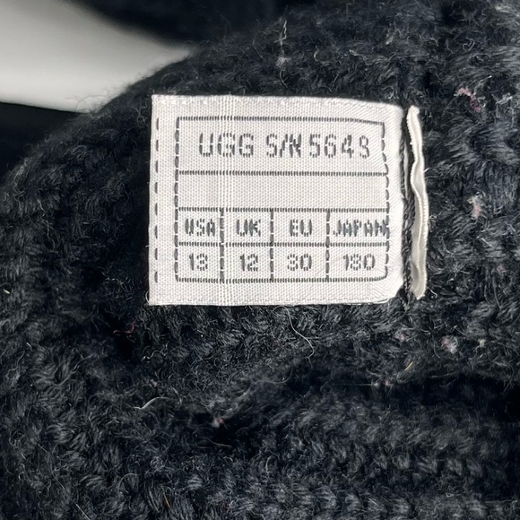 Kids UGG boots - Picture 3 of 7